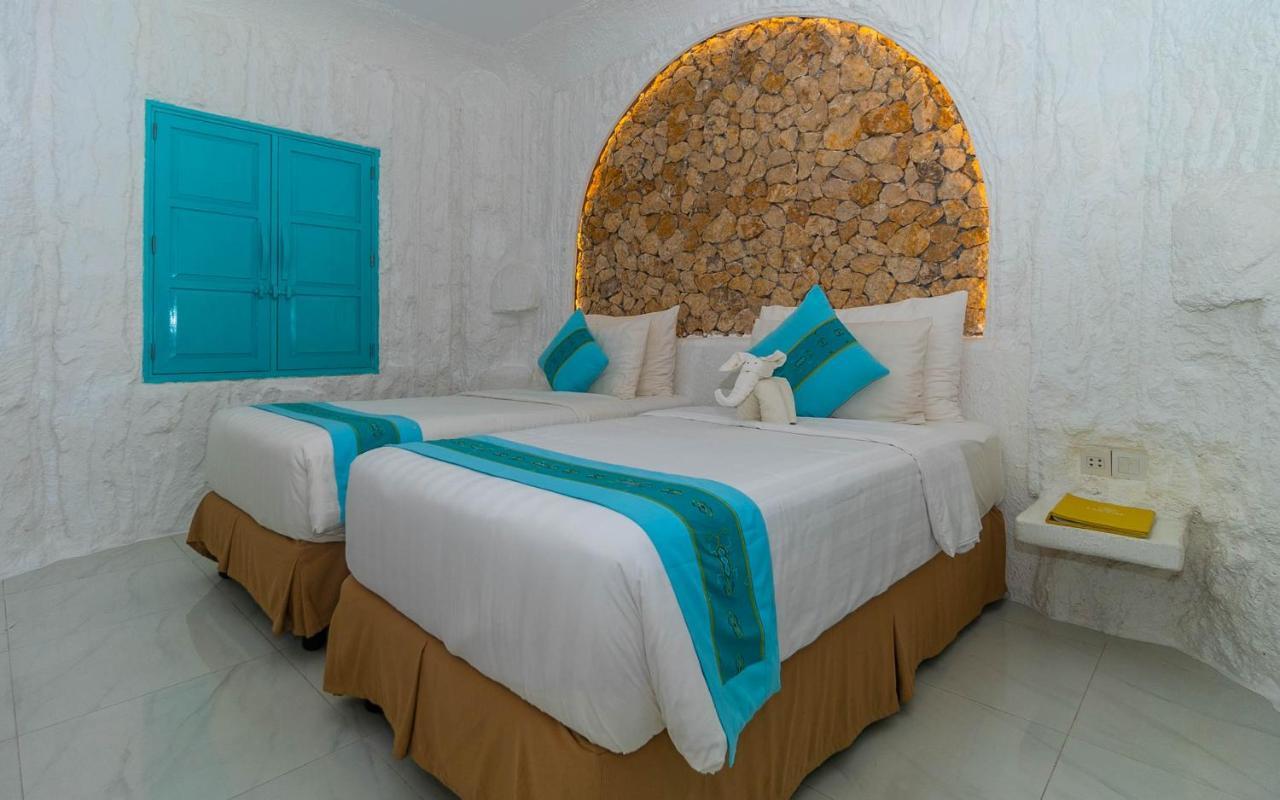 Hotel Loccal Collection Komodo 4*